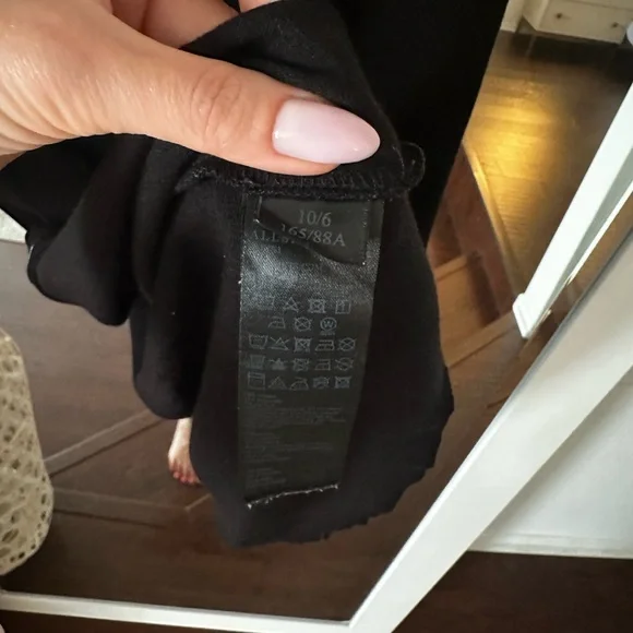 Dress Allsaints, size US6, in very good condition. - Picture 5 of 5